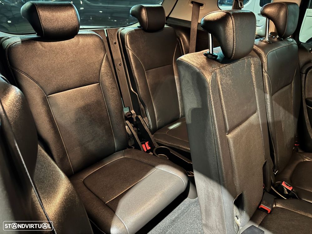 Opel Zafira - 32