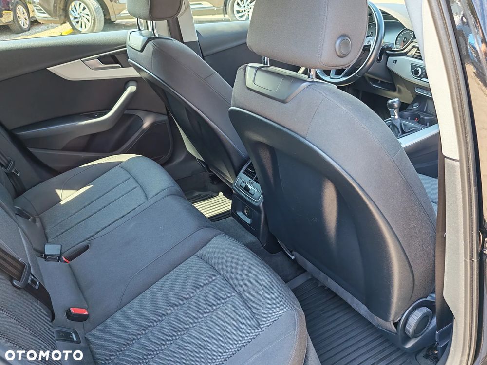 Audi A4 Avant 2.0 TDI - 24