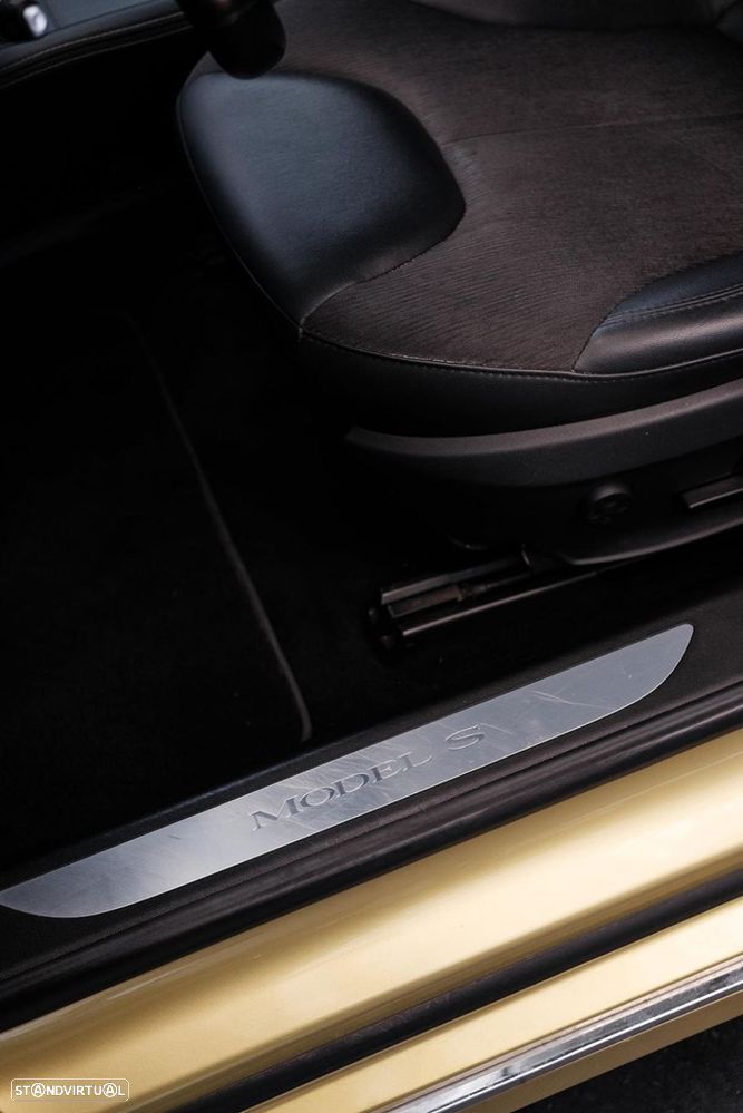 Tesla Model S 85 - 6