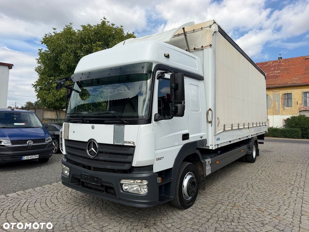 Mercedes-Benz Atego 1227