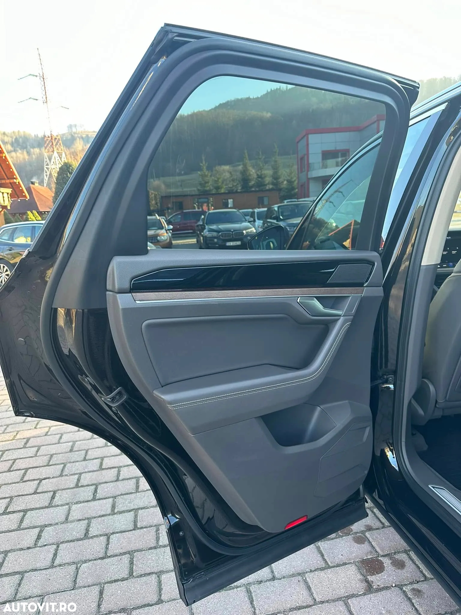Volkswagen Touareg 3.0 V6 TDI 4Motion DPF Automatik Atmosphere - 30