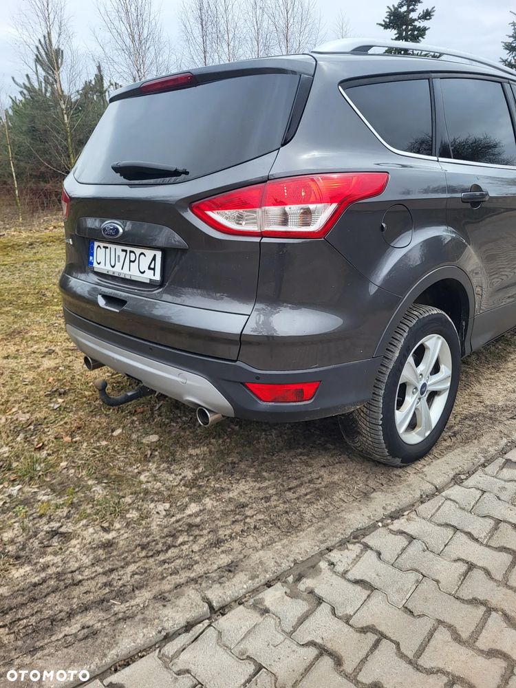 Ford Kuga 2.0 TDCi 4x4 Titanium - 5