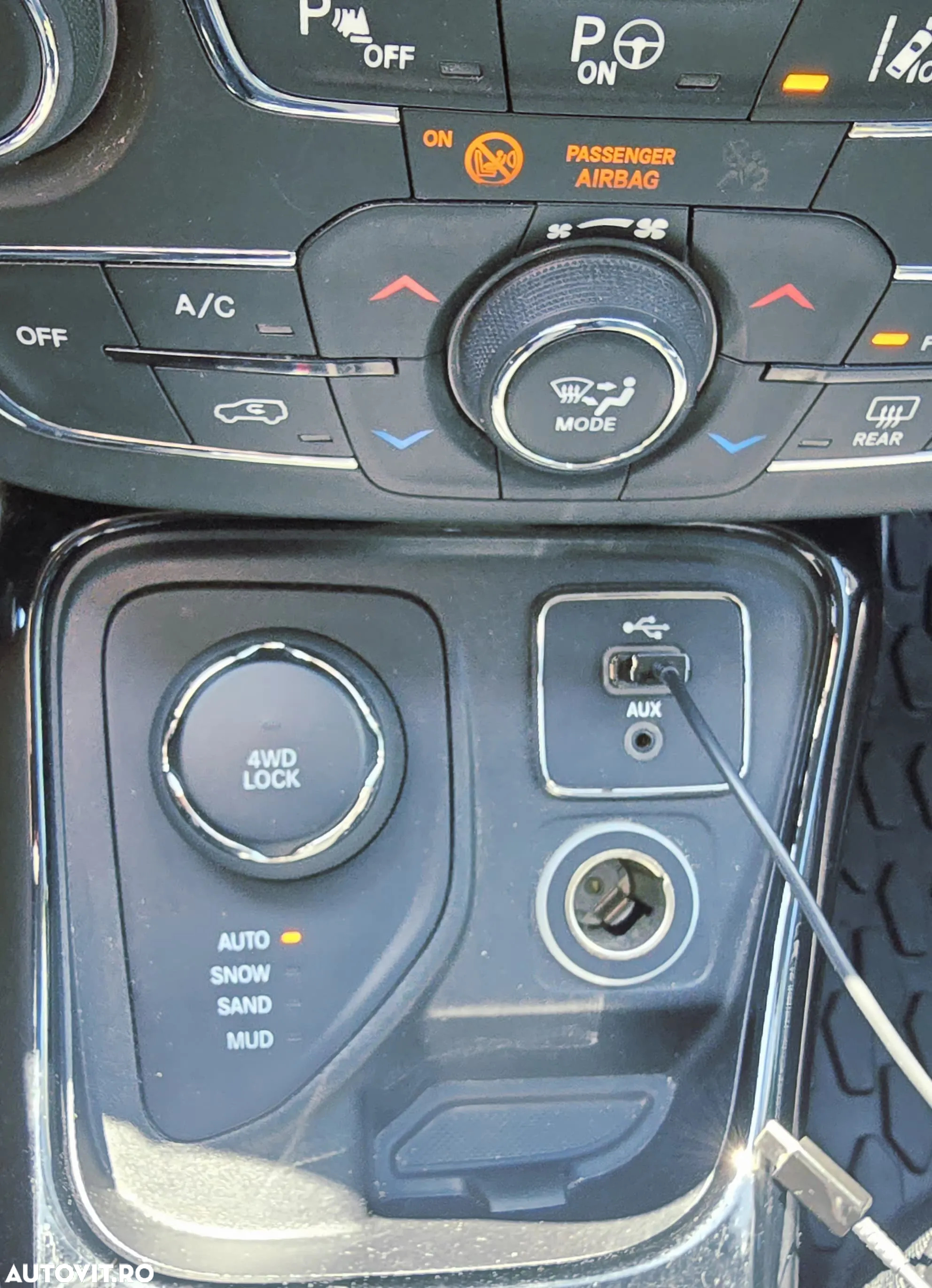 Jeep Compass 2.0 M-Jet 4x4 AT Limited - 9