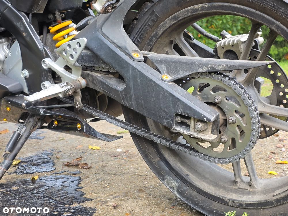 Yamaha YZF - 11