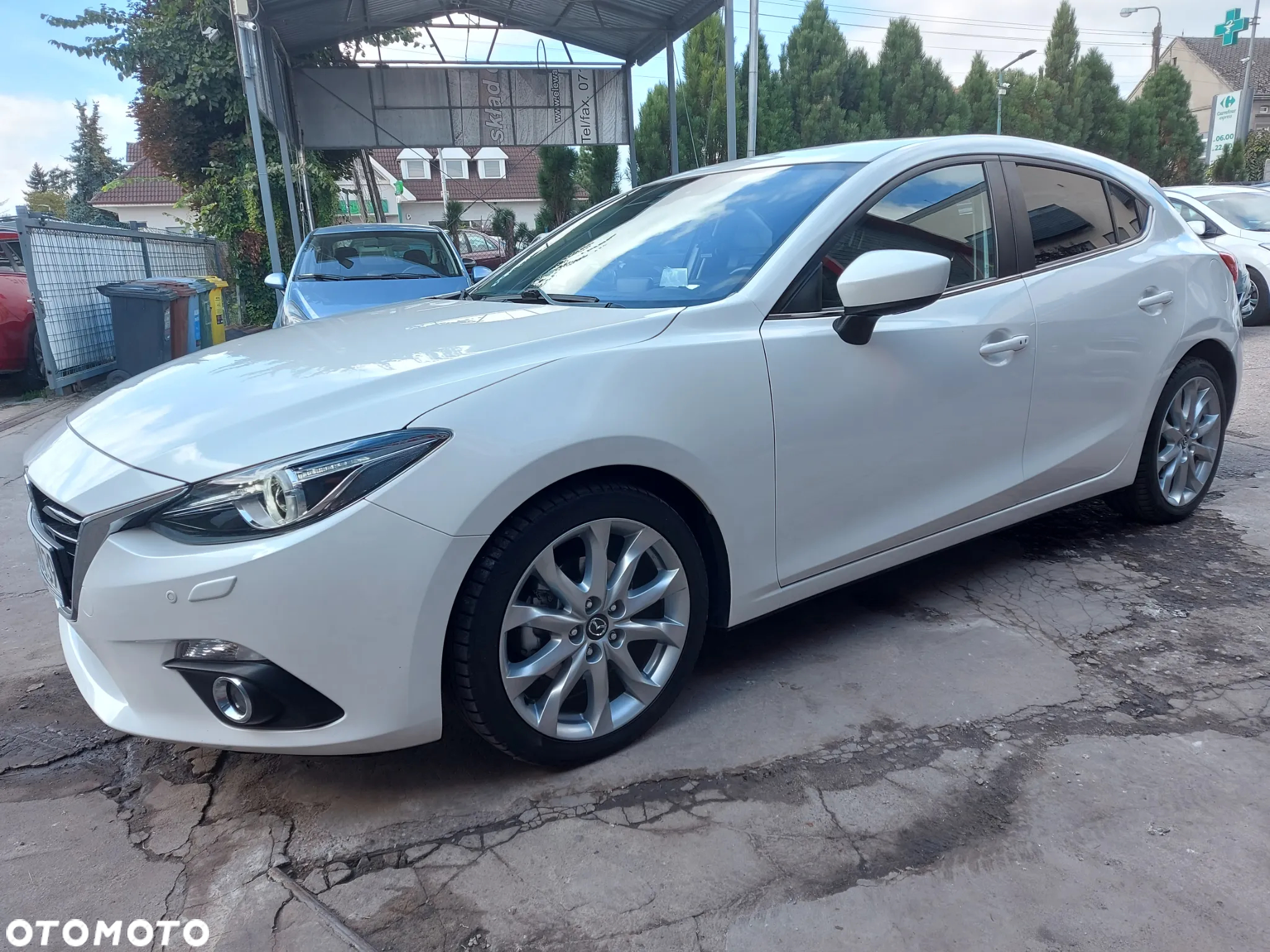 Mazda 3 SKYACTIV-G 120 Sports-Line - 2