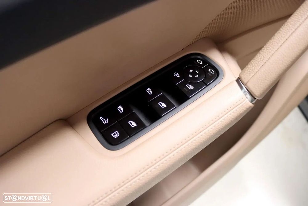Porsche Cayenne E-Hybrid - 38