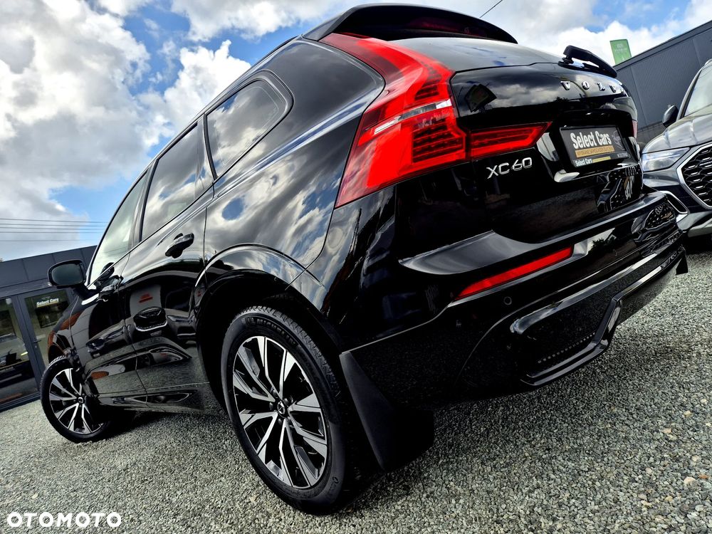 Volvo XC 60 B4 D AWD Plus Dark - 7