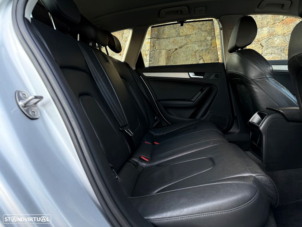 Audi A4 Avant 2.0 TDI Business Line Sport - 8