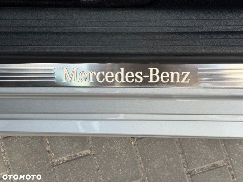 Mercedes-Benz Klasa A 180 d BlueEFFICIENCY Edition - 23