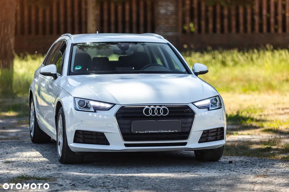 Audi A4 Avant 35 TDI S tronic - 5
