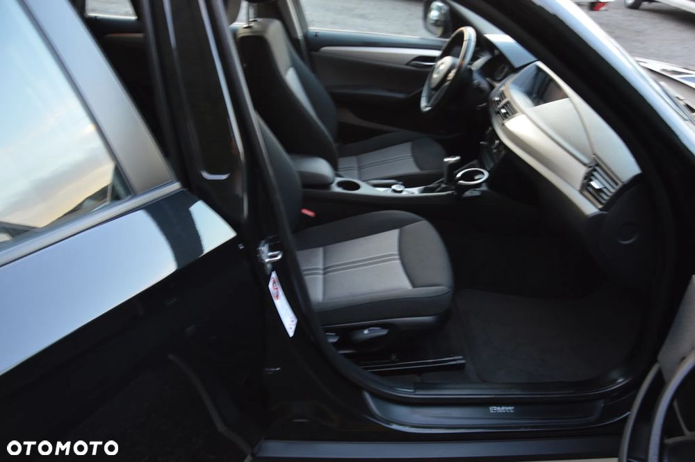 BMW X1 - 8