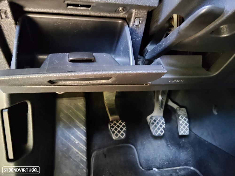 VW Golf 1.6 TDI BlueMotion Comfortline - 18