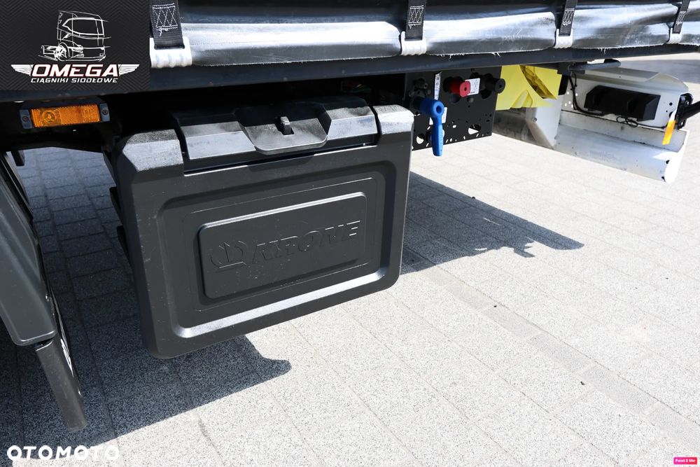 Krone MEGA / Oś podnoszona / Pod dach / - 8