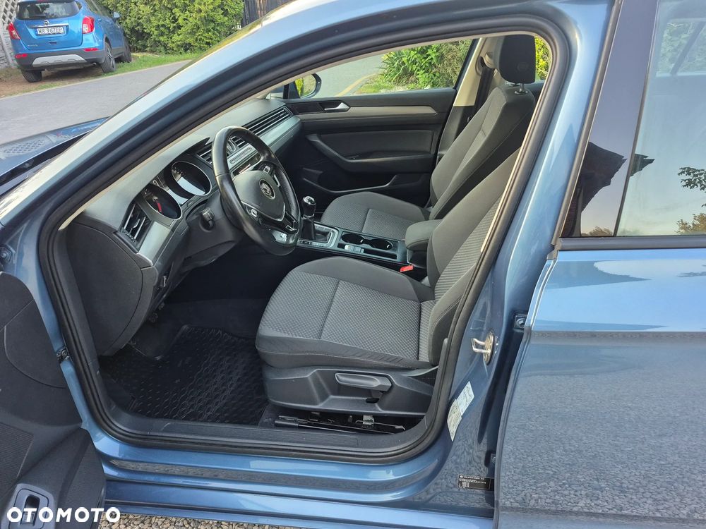 Volkswagen Passat 2.0 TDI BMT Comfortline - 6