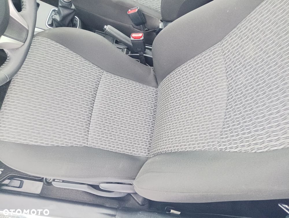 Toyota Yaris 1.33 VVT-i Cool - 9