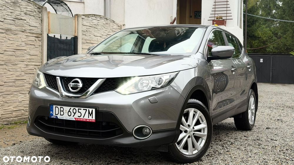 Nissan Qashqai 1.6 DIG-T Tekna - 1