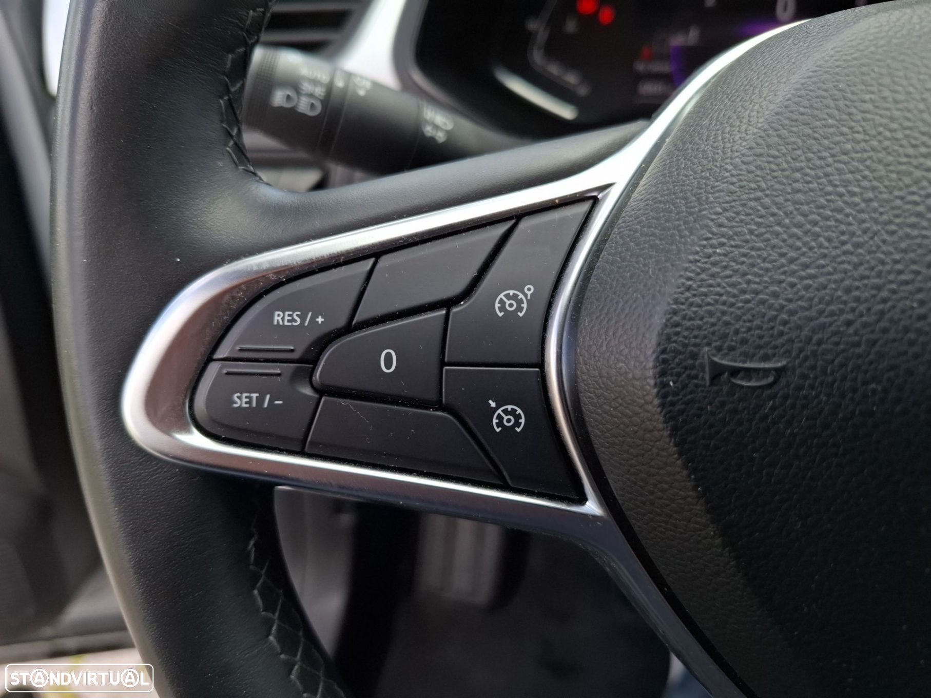 Renault Captur 1.0 TCe Techno - 16