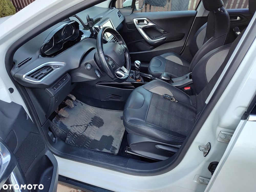 Peugeot 2008 - 2
