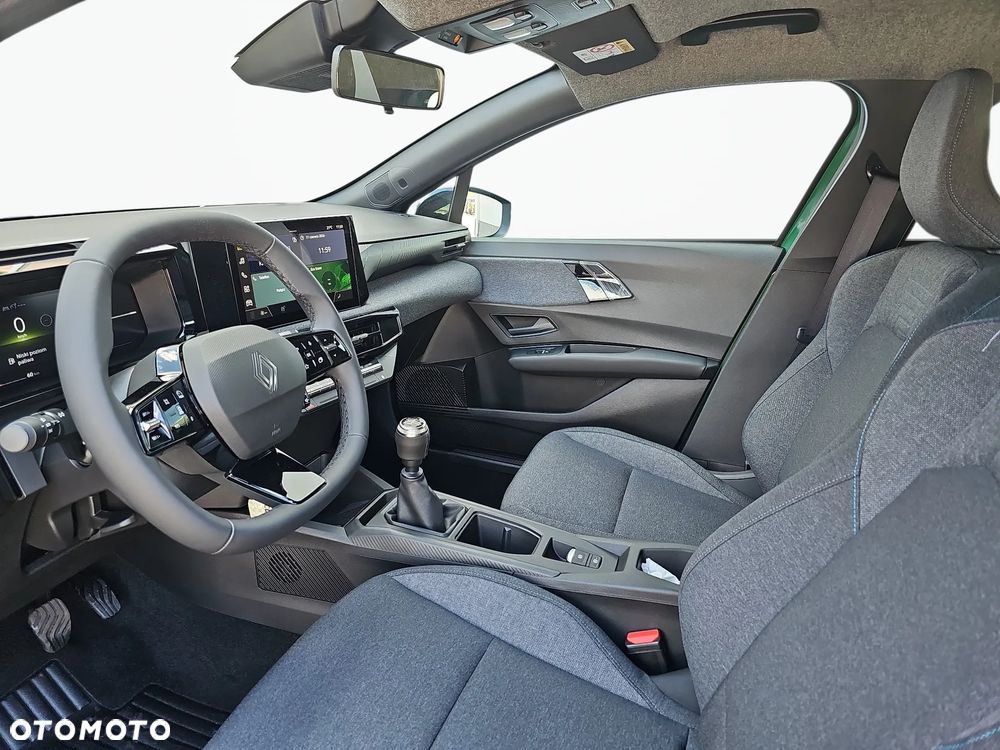 Renault Clio - 10
