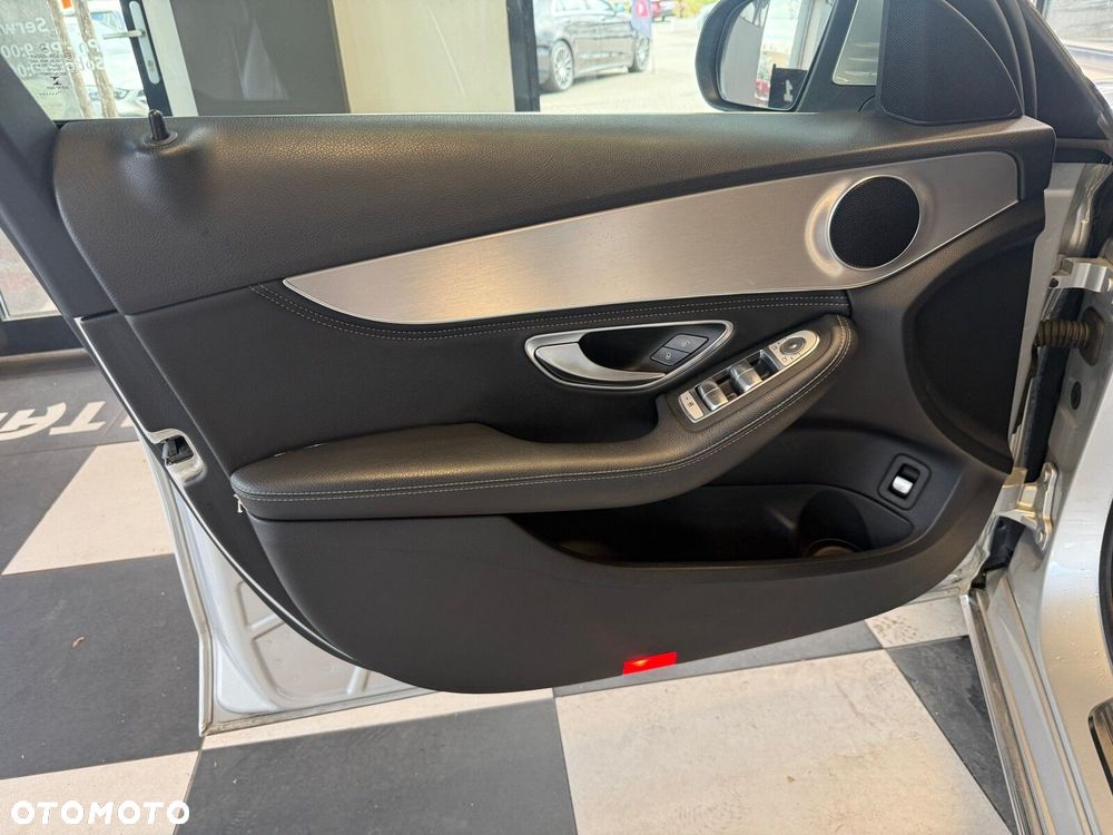 Mercedes-Benz Klasa C - 19