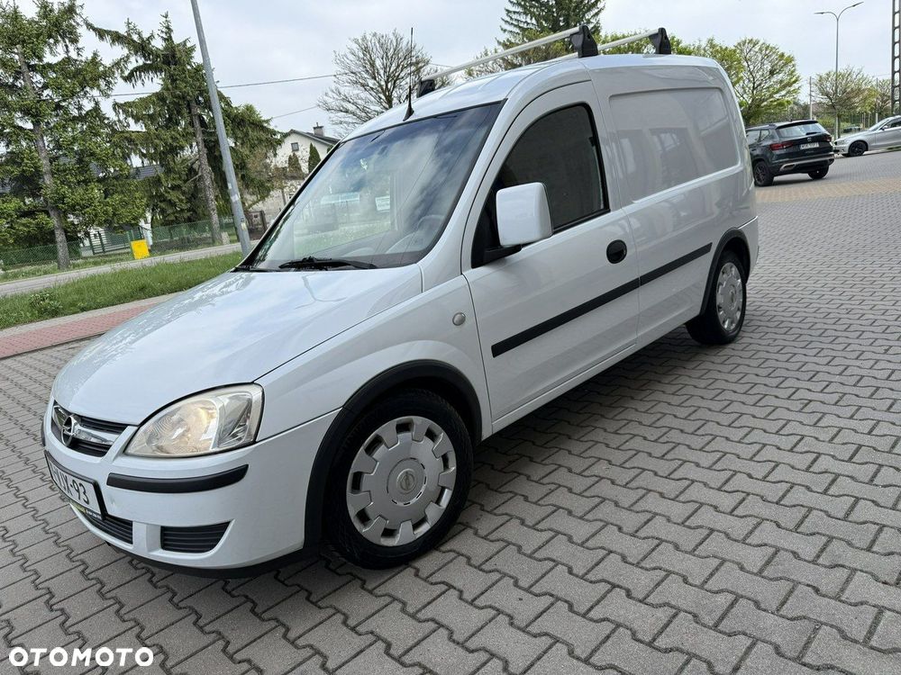 Opel Combo - 18