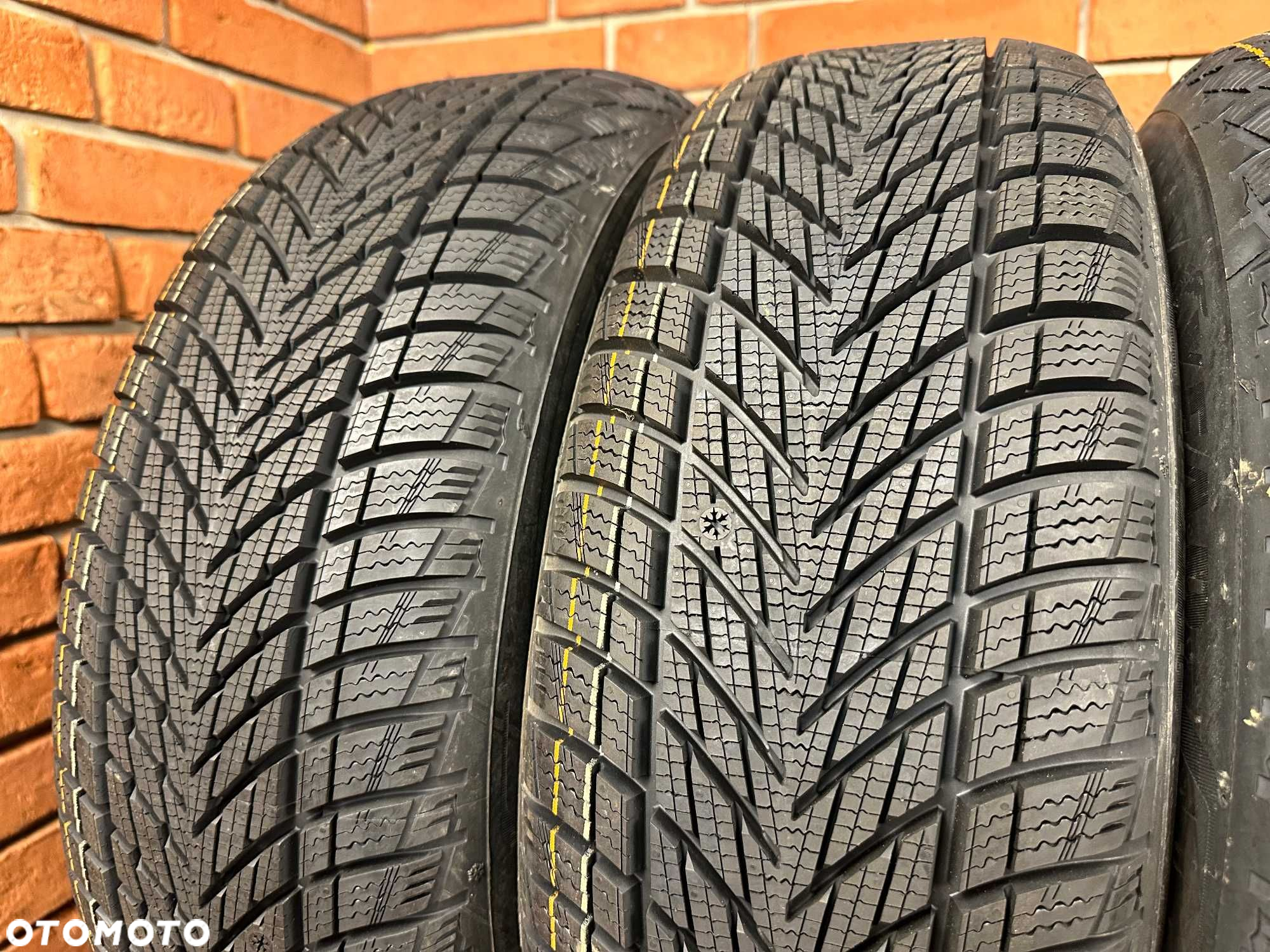 Opony Goodyear UltraGrip Pf 3 215/60R16 2024 NOWE - 3