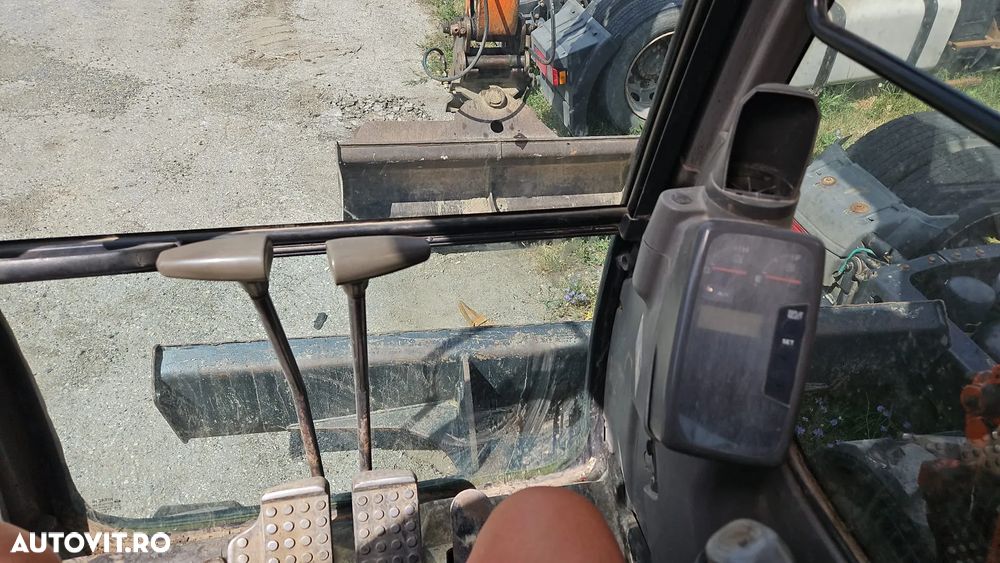 Hitachi Zaxis 85 USB - 3