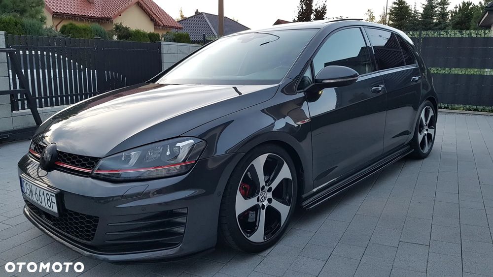 Volkswagen Golf 2.0 TSI BMT GTI Performance DSG - 5