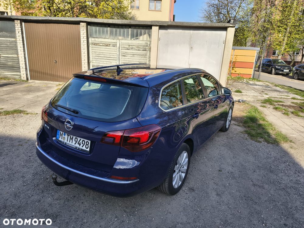 Opel Astra 1.6 CDTI DPF ecoFLEX TourerStart/Stop Edition - 2