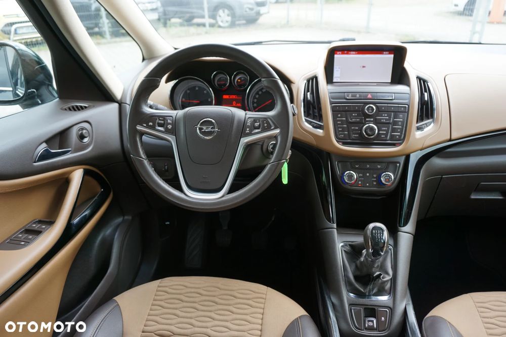 Opel Zafira 2.0 CDTI Cosmo - 14