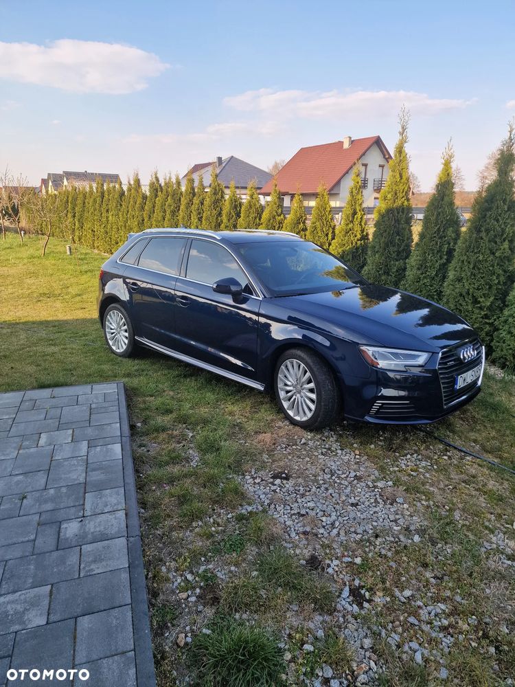 Audi A3 Sportback 1.4 TFSI e-tron S tronic - 13