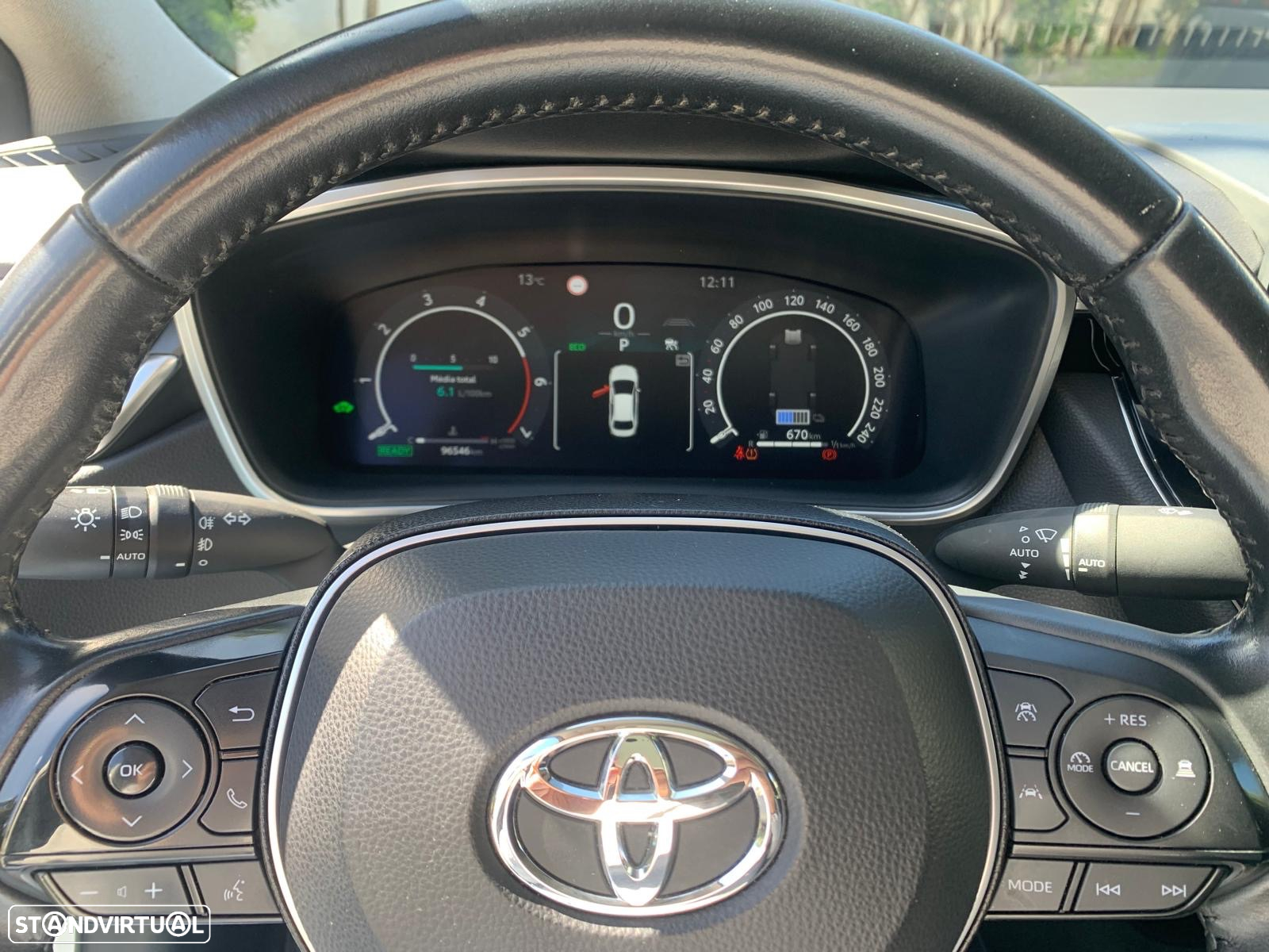 Toyota Corolla SD 1.8 Hybrid Comfort - 9