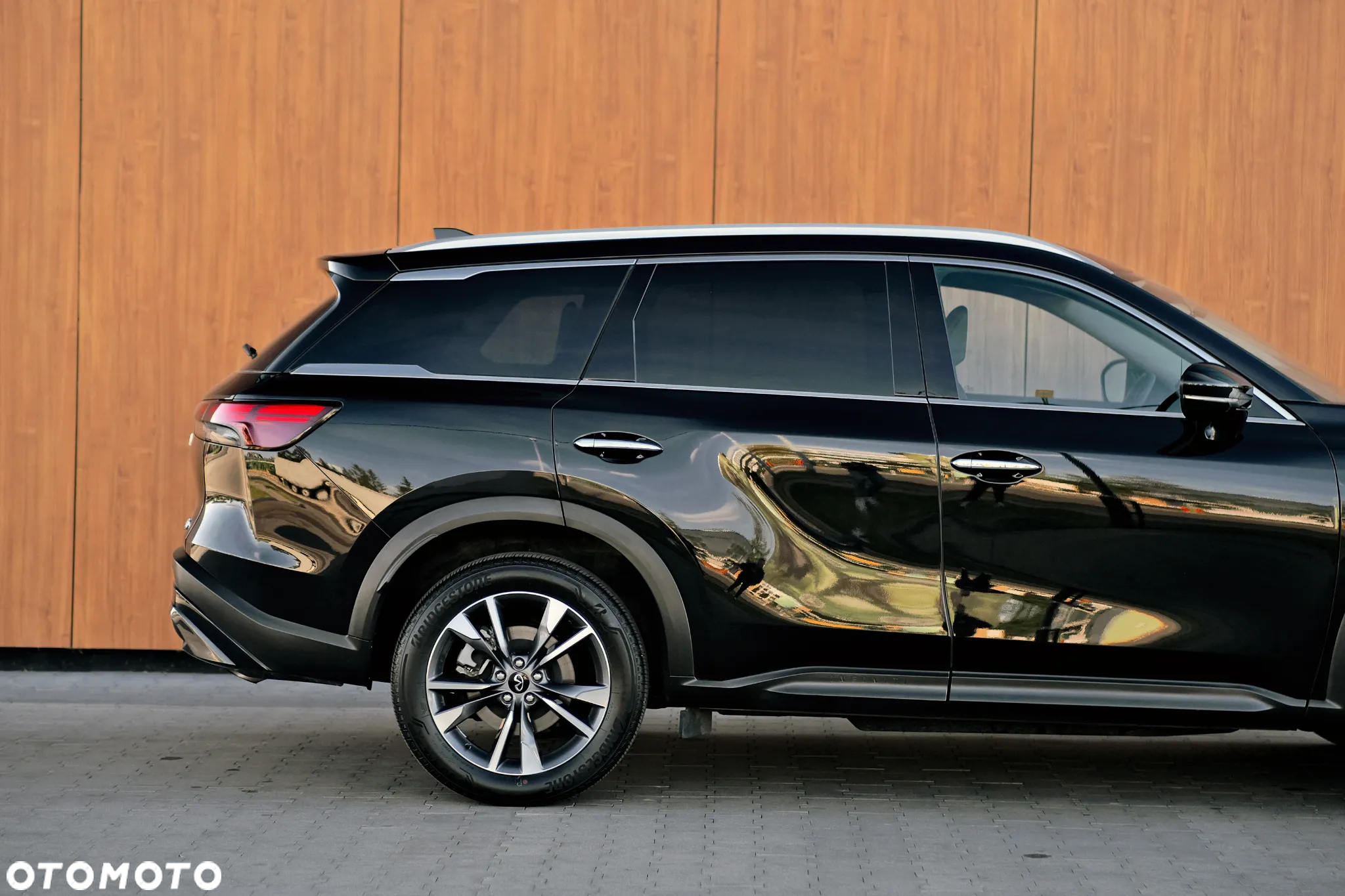 Infiniti QX60 - 9