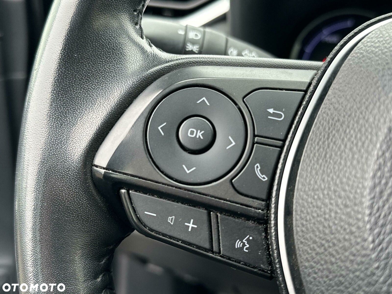 Toyota RAV4 - 16