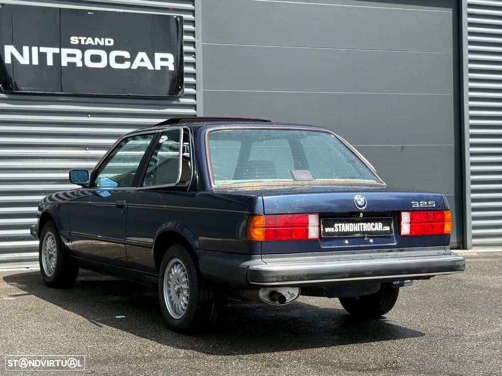 BMW 325 - 4