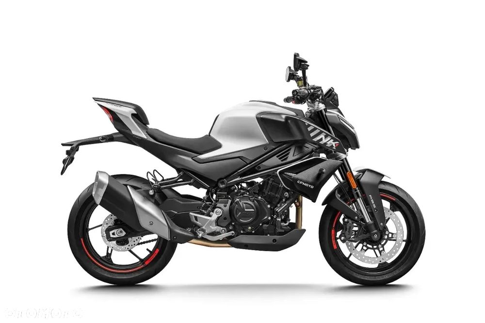 CFMoto 450NK - 2