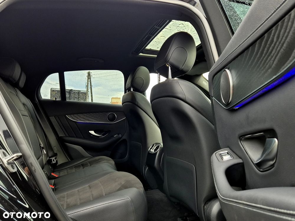Mercedes-Benz GLC 220 d 4Matic 9G-TRONIC AMG Line - 9