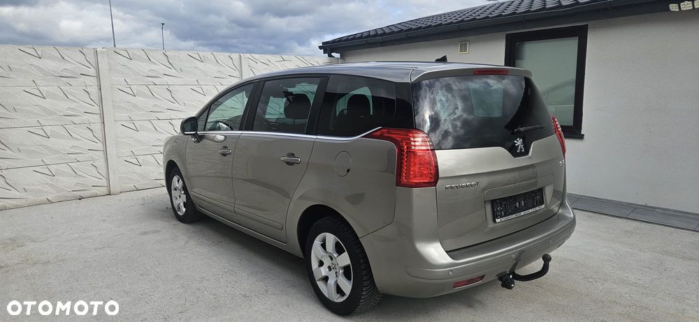 Peugeot 5008 1.6 HDi Premium - 7