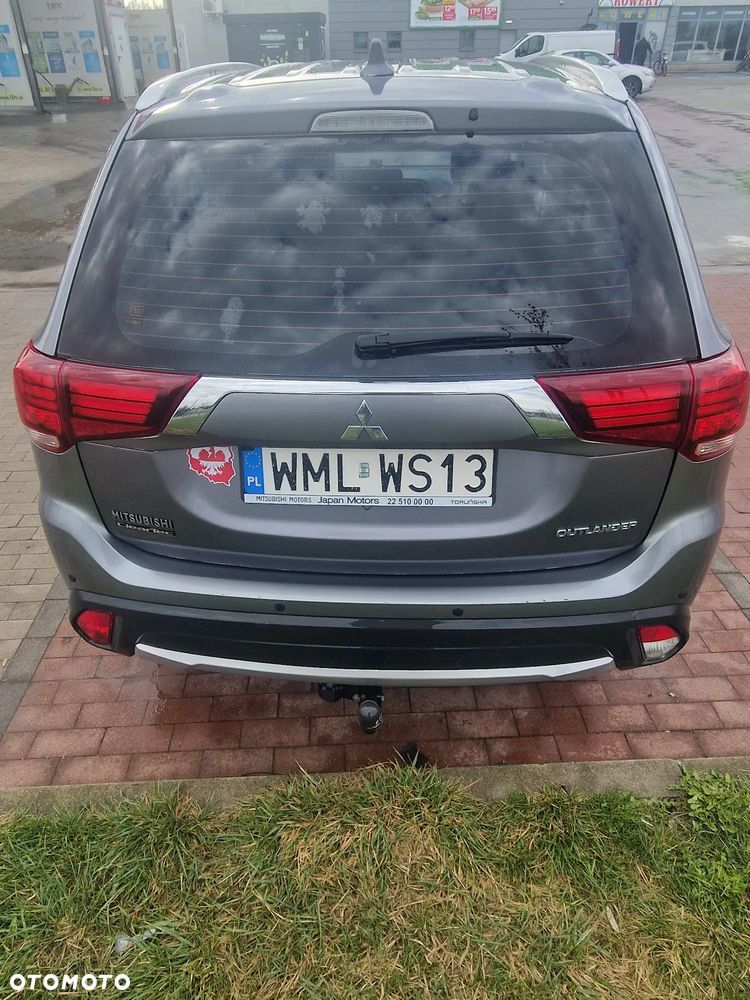 Mitsubishi Outlander 2.0 Intense + 2WD - 4