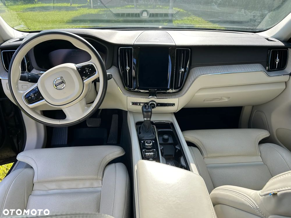 Volvo XC 60 D4 Inscription - 18