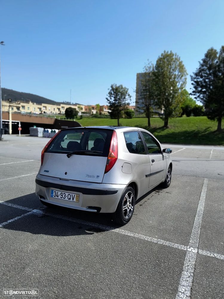 Fiat Punto 1.2 16V ELX - 6