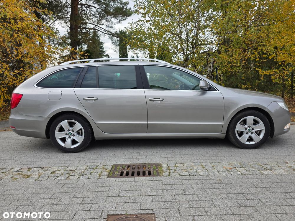 Skoda Superb Combi 1.6 TDI Green tec Ambition - 17