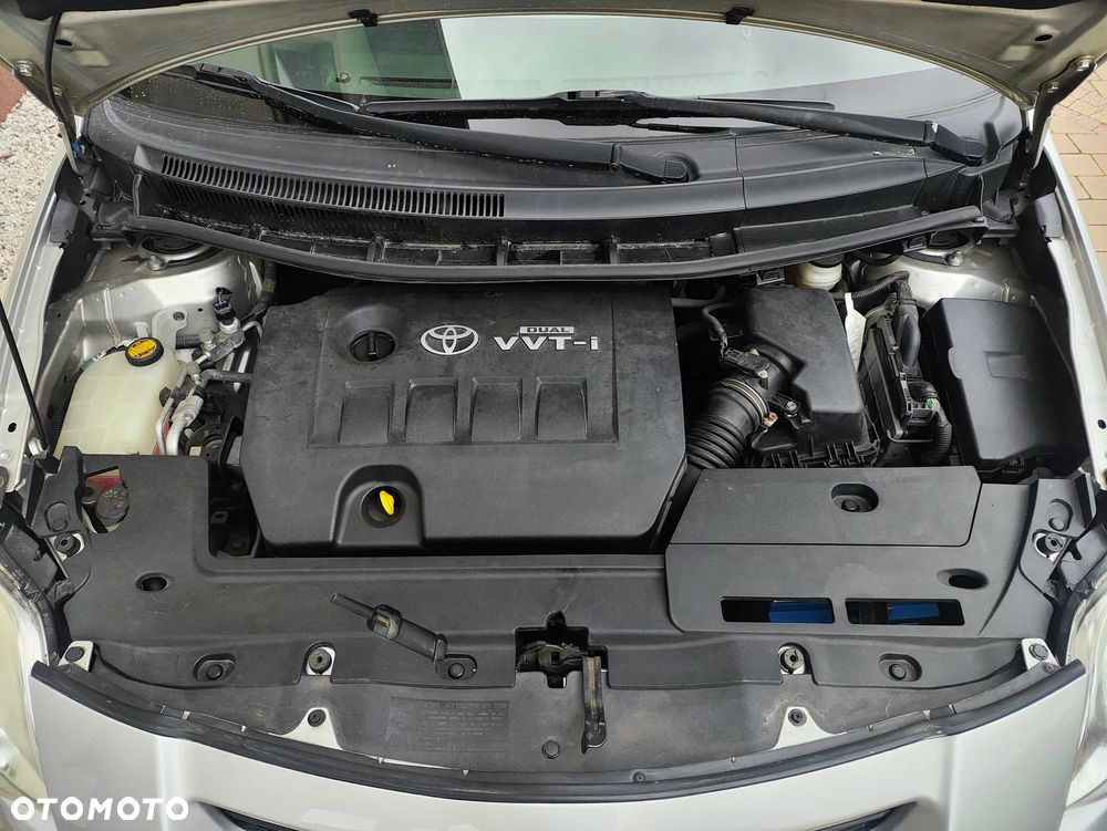 Toyota Auris 1.6 VVT-i Sol - 23