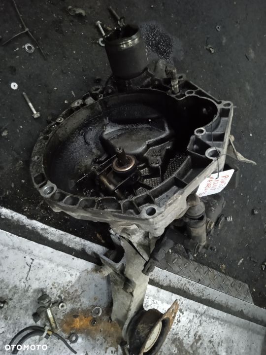 SKRZYNIA BIEGÓW PUNTO II 1.2 16V 188A5000 NA CZĘŚCI - 2