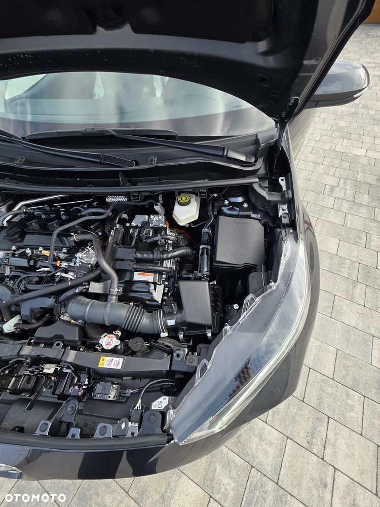 Toyota Yaris Hybrid 1.5 Style - 28