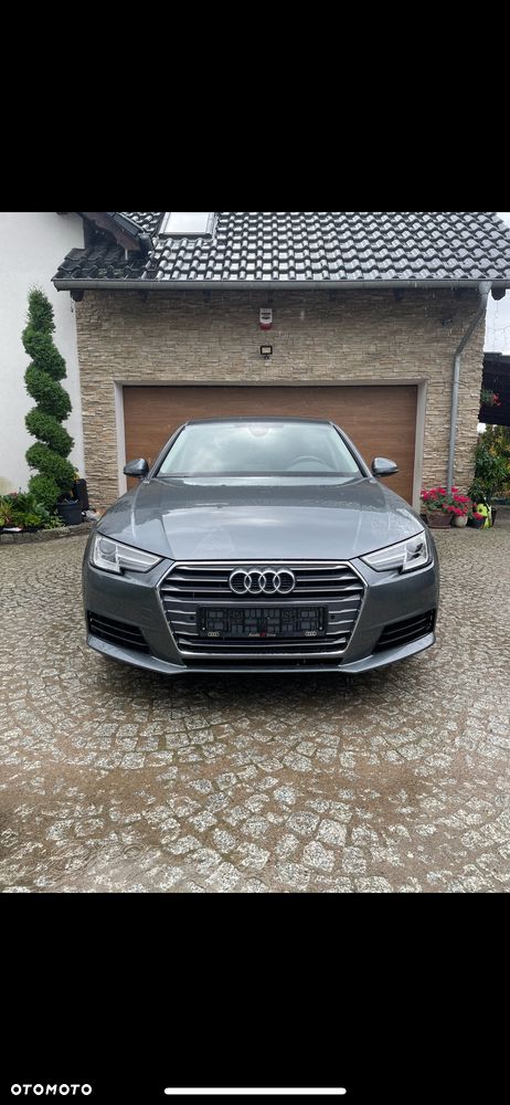 Audi A4 Limousine 2.0 TDI ultra S tronic - 5