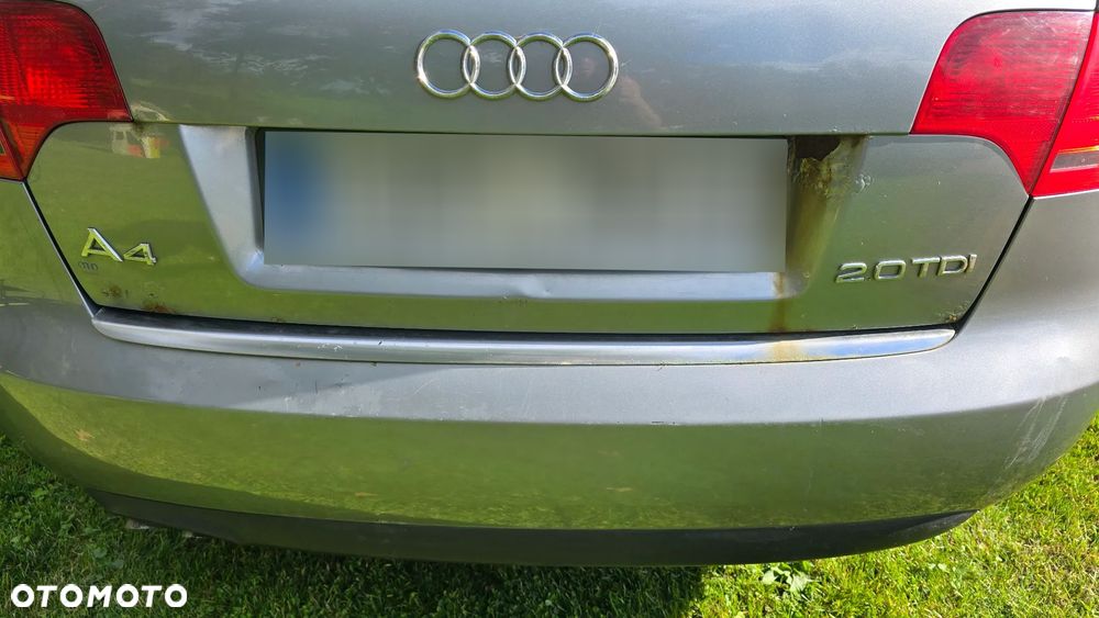 Audi A4 Limousine - 13