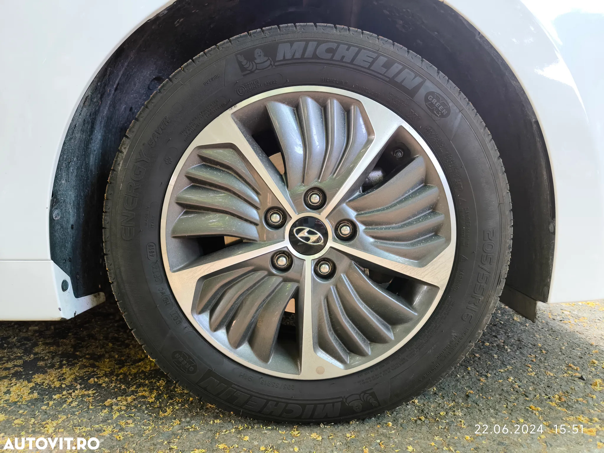 Hyundai IONIQ Plug-In Hybrid 1.6 141CP Exclusive - 4
