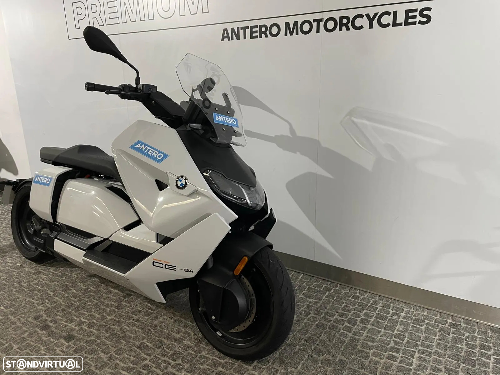 BMW CE 04 - 2