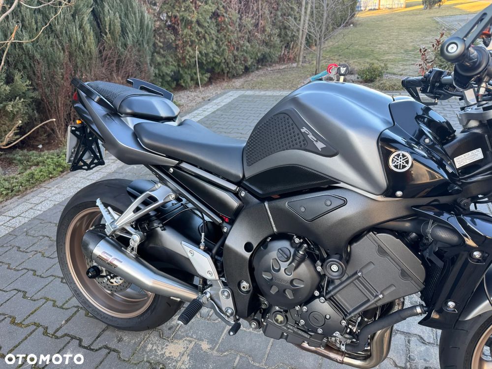 Yamaha FZ - 25
